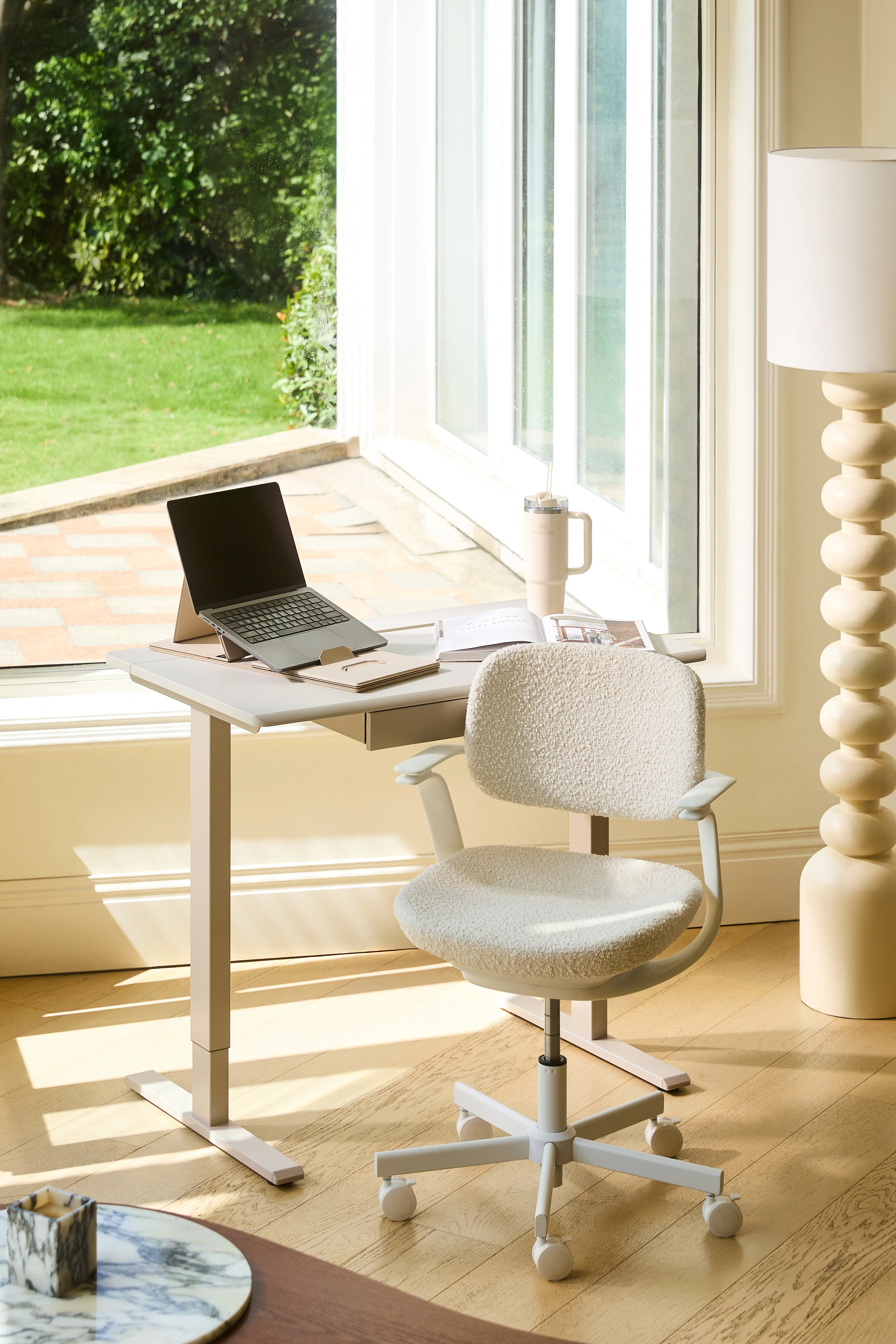 AnyDesk Hub Electric Sit-To-Stand Desk - Image 5